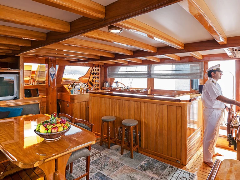 Huur een Custom Gulet-Motor Sailor Nikola in Bodrum