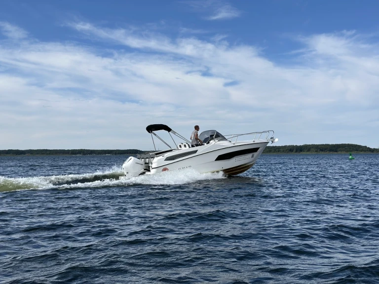 Motorboot te huur in Fleesensee voor de beste prijs