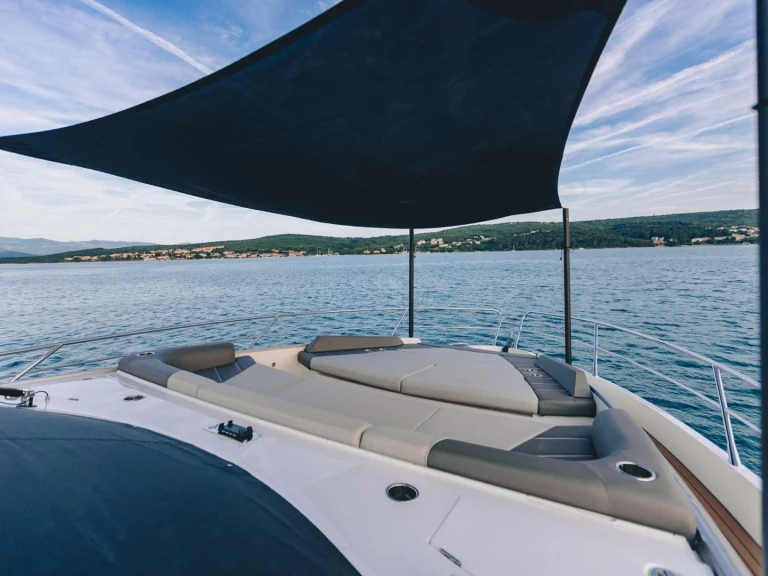 Huur Jacht met of zonder schipper Sunseeker in Novi Vinodolski