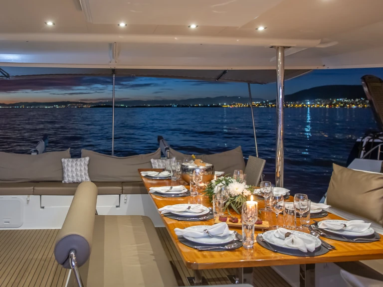 Fountaine Pajot Saba 50 te huur van particulier of professional in Néa Péramos