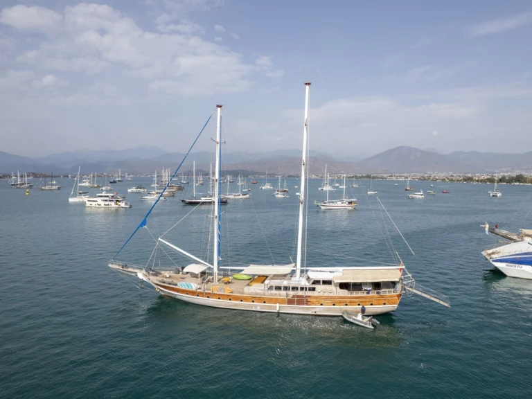 Huur een Unknown Prenses Selin in Fethiye