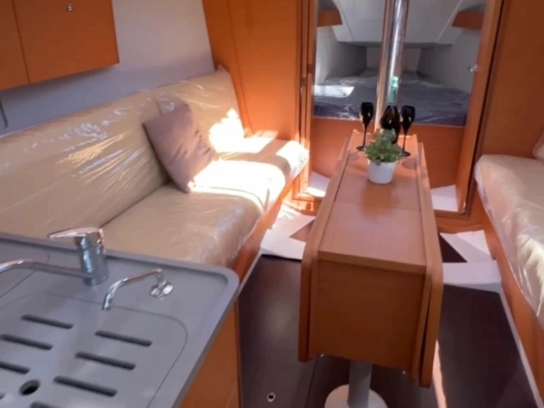 Dufour Dufour 32 te huur van particulier of professional in Capo d'Orlando