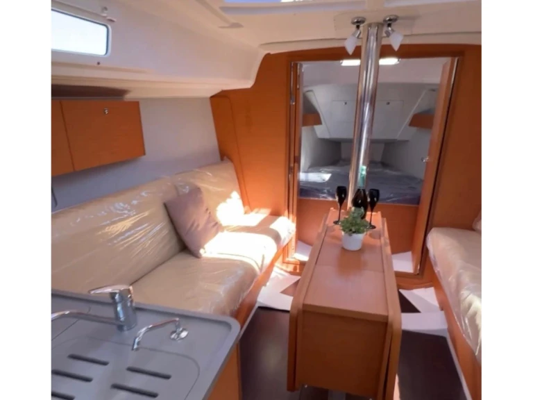 Bootverhuur Furnari goedkoop Dufour 32