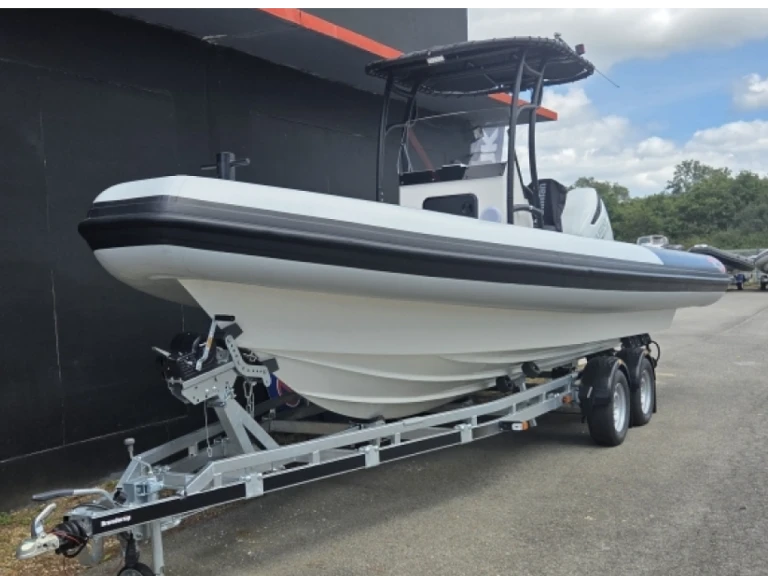 RIB te huur in Arzon voor de beste prijs