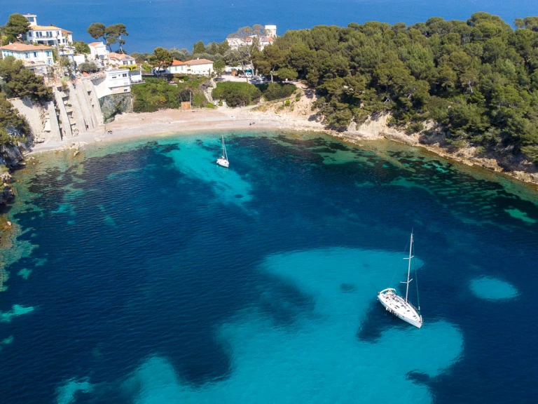Jachthuur in Beaulieu-sur-Mer - Jeanneau Prestige 34 via SamBoat