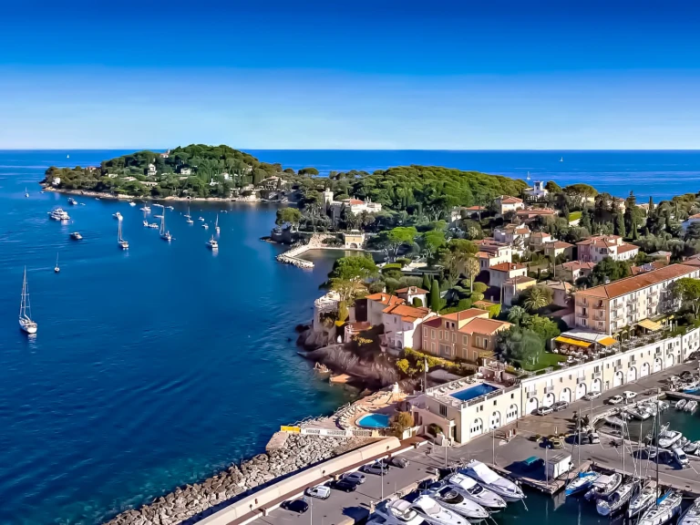 Verhuur Motorboot in Beaulieu-sur-Mer - Jeanneau Prestige 34