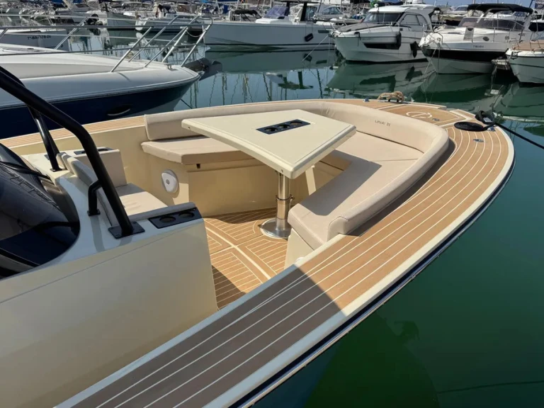 Verhuur Motorboot in Amalfi - Lilybaeum Yacht Lipari 31