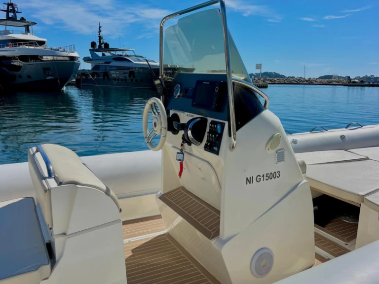Bootverhuur Nuova Jolly NJ 700 XL in Beaulieu-sur-Mer via SamBoat