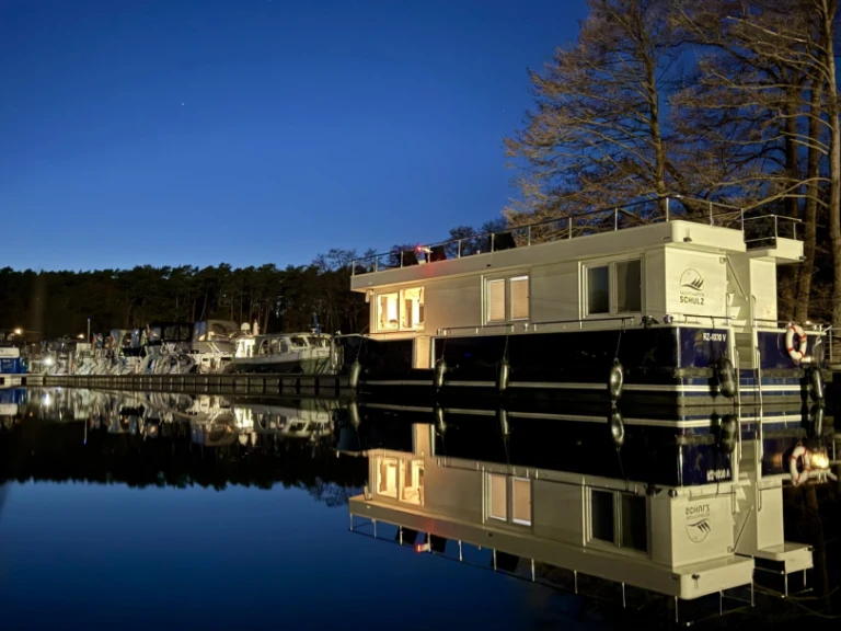 Bootverhuur Waren (Müritz) goedkoop Yachtsuite