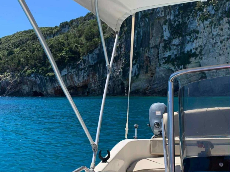Bootverhuur Ranieri Ranieri 500 Open in Zakynthos via SamBoat