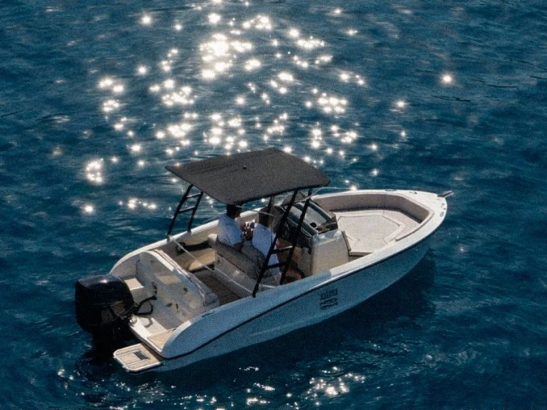 Huur Motorboot met of zonder schipper yourboat in Palma de Mallorca