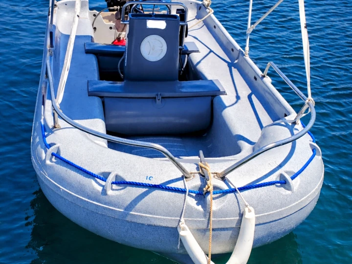 Huur een Tohatsu NEVEUX SAS FUN YAK 3.90 in La Ciotat