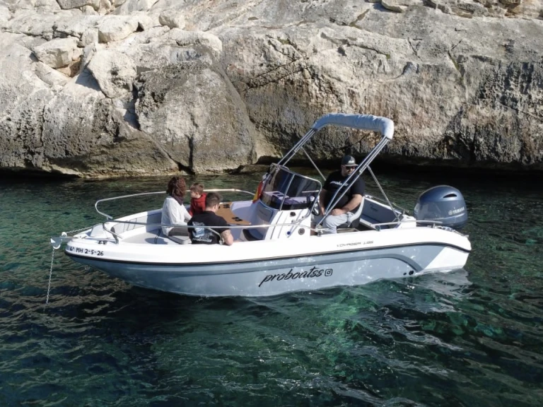 Motorboot te huur in Ciutadella de Menorca voor de beste prijs