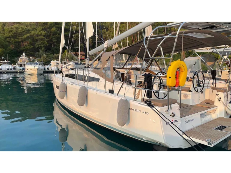 Huur een Jeanneau Sun Odyssey 380 in Göcek