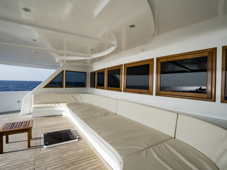 Huur Motorboot met of zonder schipper  in Hulhumale