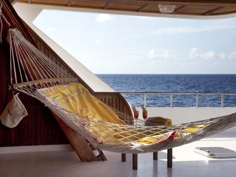  Conte Max - Cabin (triple-1 double bed + 1 single bed) te huur van particulier of professional in Hulhumale