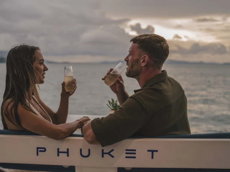 Huur Motorboot met of zonder schipper Galeon in Ko Kaeo (Koh Kaeo)