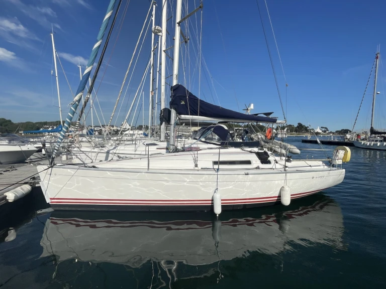 Jeanneau Sun Fast 32 te huur van particulier of professional in Sainte-Marine