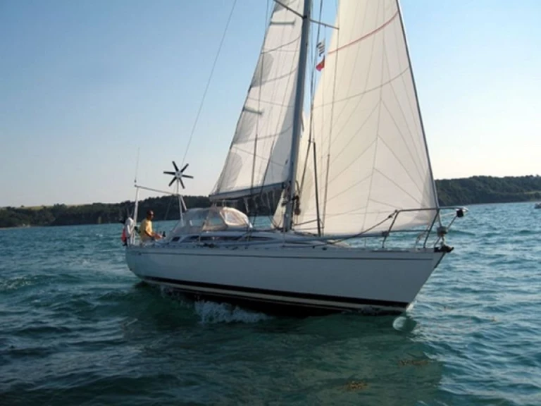 Huur een Gibert Marine 31 in Loctudy