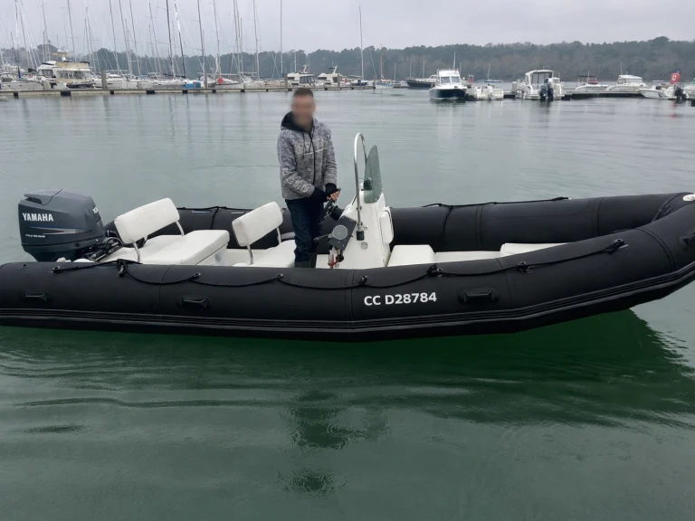 Huur RIB met of zonder schipper Bombard in Bénodet