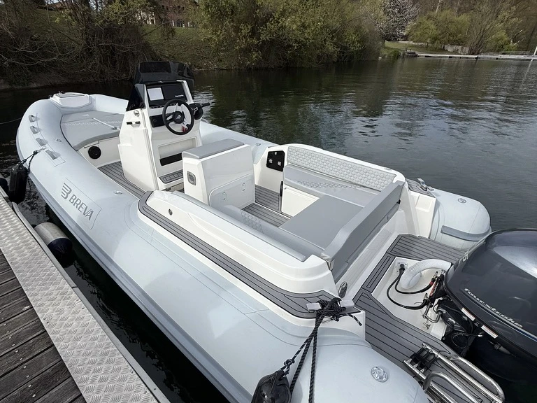 Verhuur RIB BREVA met vaarbewijs