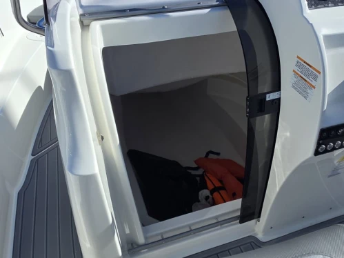 Verhuur Motorboot Grand Boats met vaarbewijs