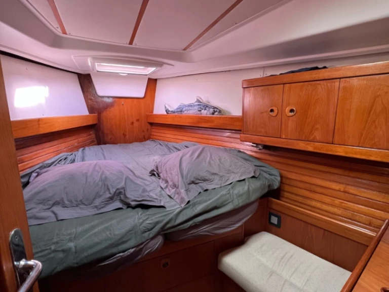 Huur een Wauquiez Centurion 40 S in Toulon Port