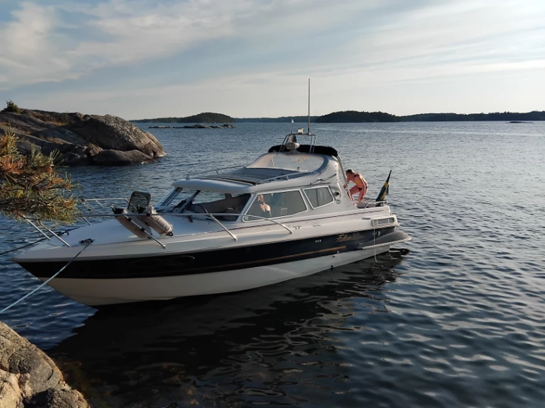 Huur Motorboot met of zonder schipper Bella in Stockholm