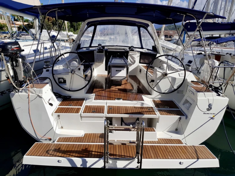 Verhuur Zeilboot Bénéteau met vaarbewijs