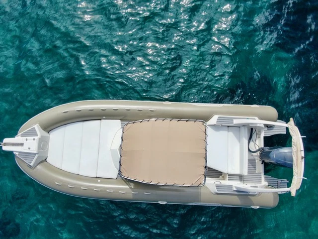 Verhuur RIB in Cavalaire-sur-Mer - Capelli Tempest 850 Open