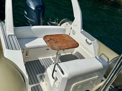 Bootverhuur Capelli Tempest 850 Open in Cavalaire-sur-Mer via SamBoat