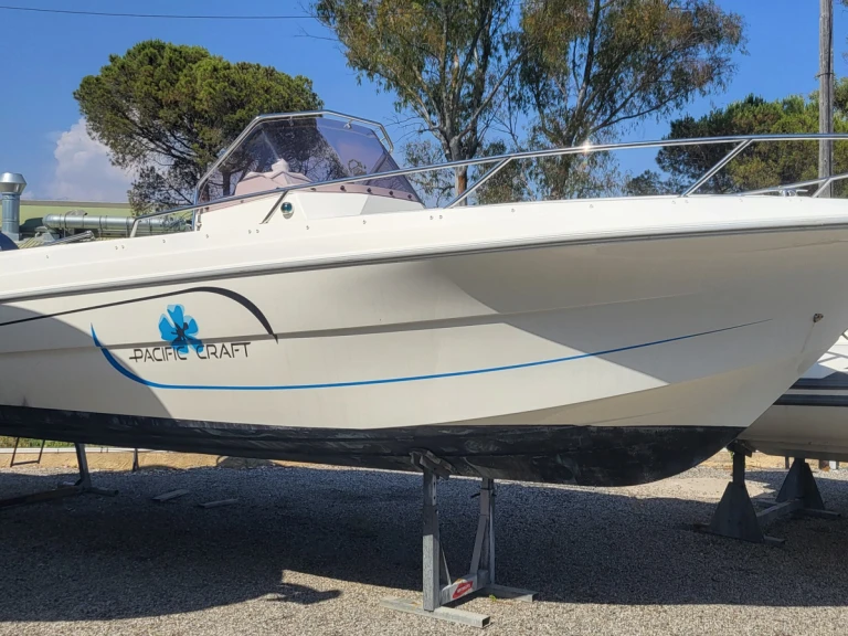 Verhuur Motorboot in Le Barcarès - Pacific Craft Pacific Craft 670 Open