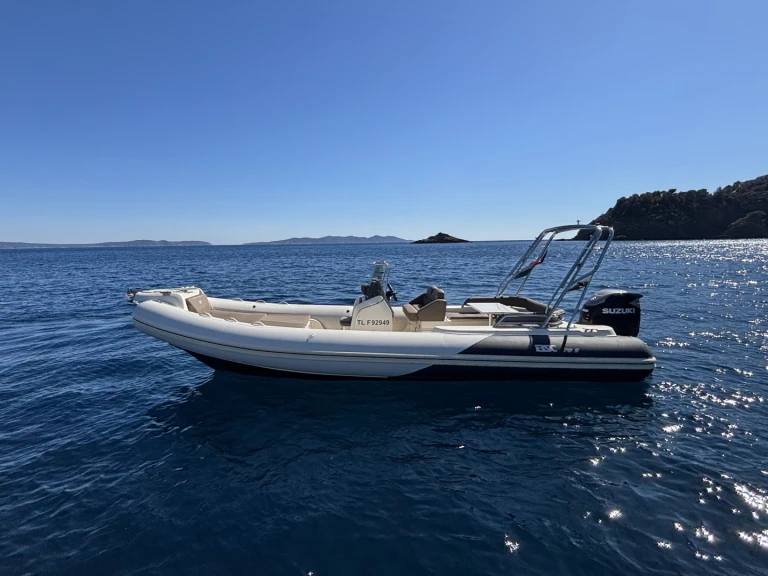 Huur een Bsc BSC 78 in Le Lavandou