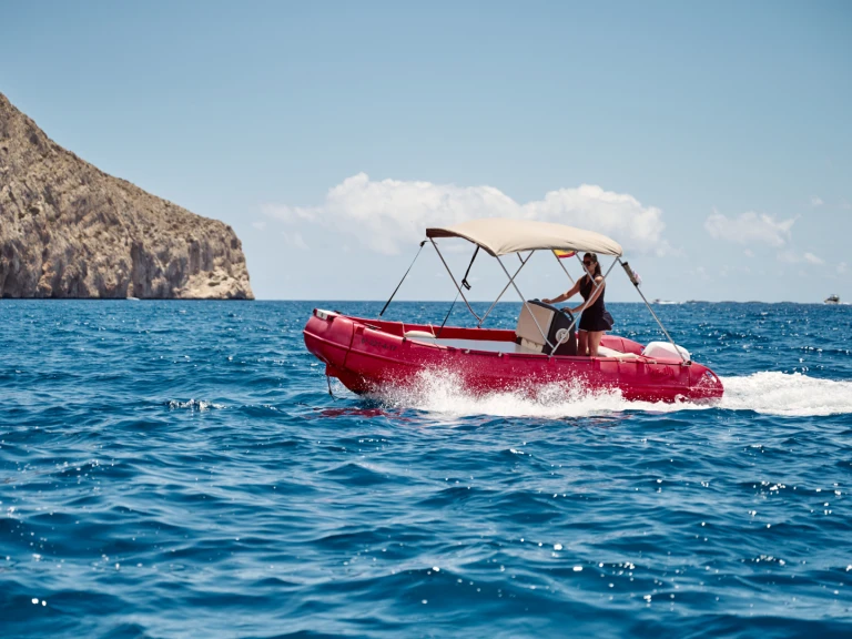 Verhuur Motorboot in Altea - Whaly Whaly 500