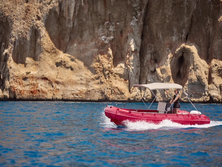 Verhuur Motorboot in Altea - Whaly Whaly 500