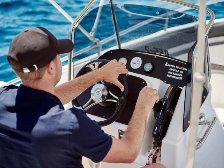 Poseidon 455R te huur van particulier of professional in Altea