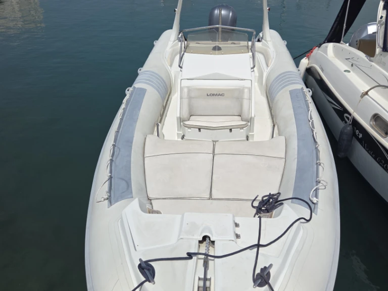 Bootverhuur Lomac NAUTICA 8 in Toulon via SamBoat