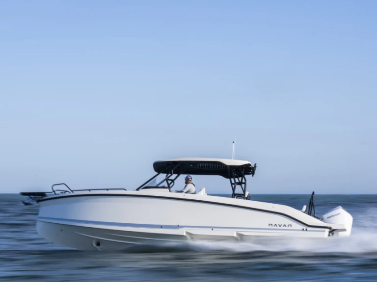 Bootverhuur Navan T30 in Puerto Campomanes Greenwich via SamBoat