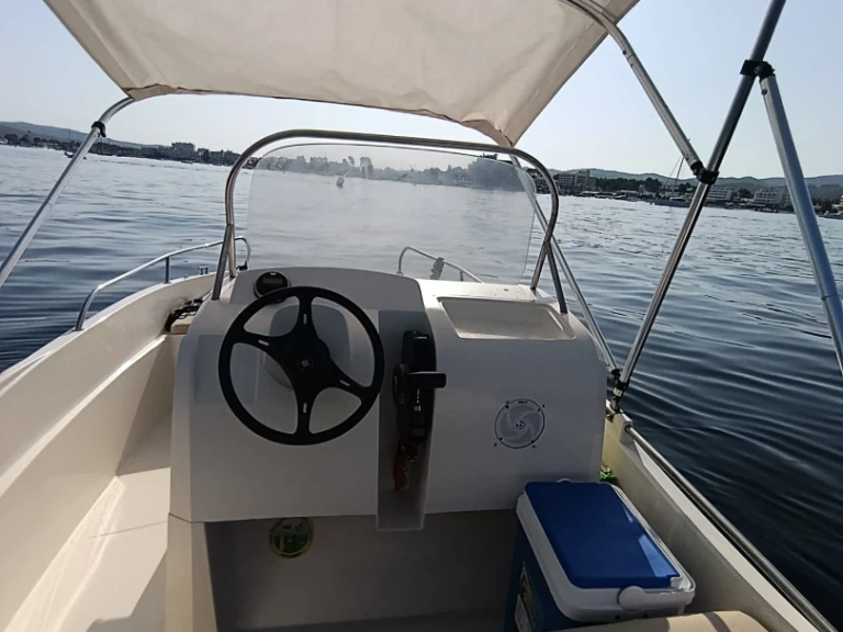 Bootverhuur Remus Remus 450 open in Sant Antoni de Portmany via SamBoat