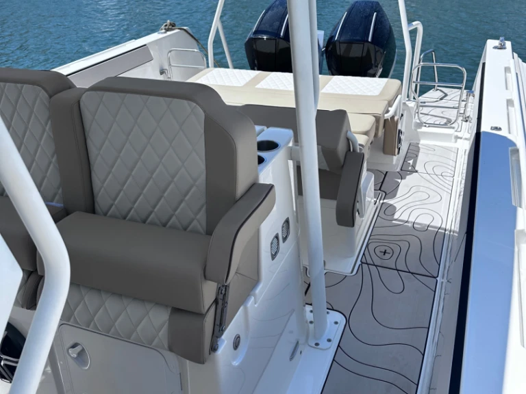 Verhuur RIB in Cogolin - Zodiac X10CC