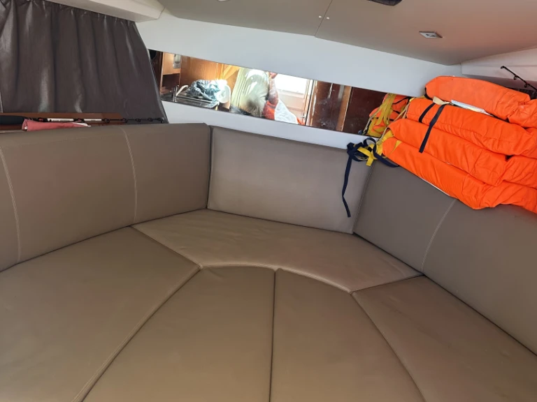 Motorboot te huur in Mandelieu-la-Napoule voor de beste prijs