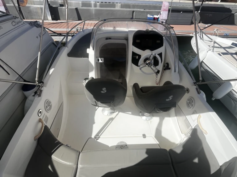 Jachthuur in Sitges - Zodiac Medline 2  via SamBoat