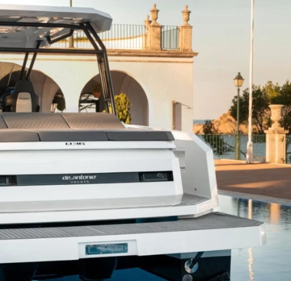 Motorboot te huur in Pozzuoli voor de beste prijs