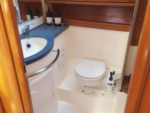 Verhuur Zeilboot in Carrara - Bavaria Bavaria 46 Cruiser