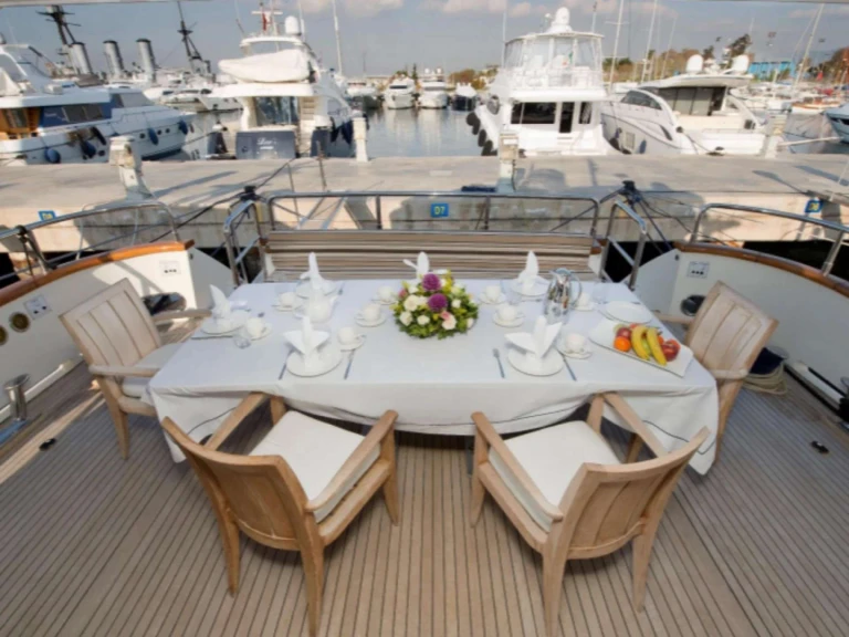 Verhuur Jacht in Athene - Falcon AZURE ONE
