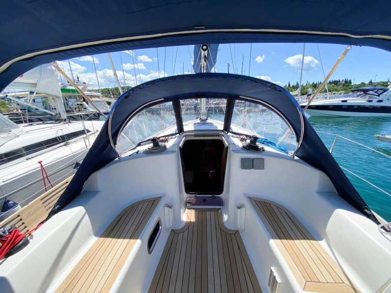 Dufour Dufour 325 Grand Large te huur van particulier of professional in Portorož