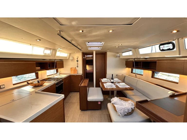 Bootverhuur Bénéteau Oceanis 46.1 in Plataniás via SamBoat