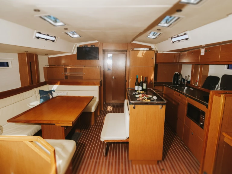 Huur Zeilboot met of zonder schipper Bavaria in Adeje