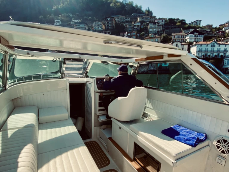 Motorboot te huur in Como (City) voor de beste prijs