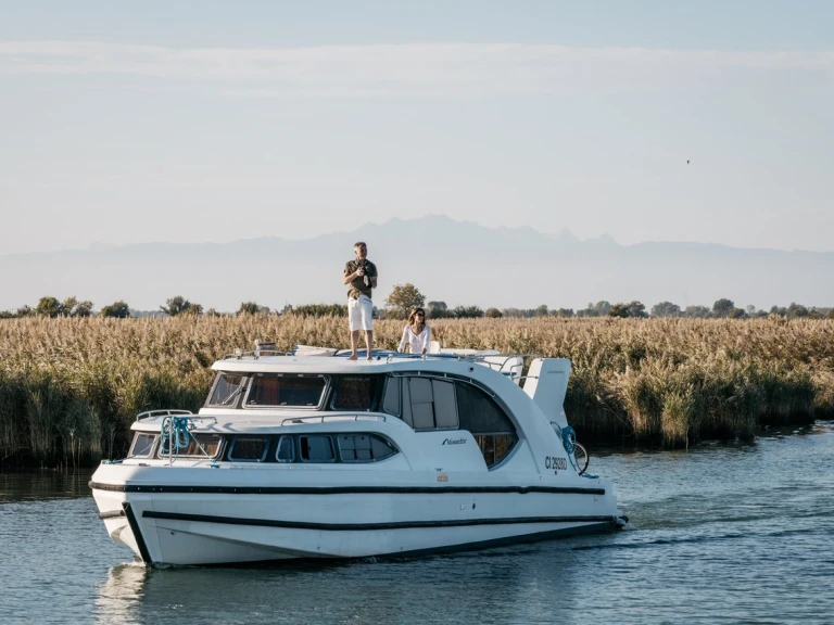 Verhuur Jacht in Casale sul Sile - Houseboat Holidays Italia S.R.L. Minuetto 6